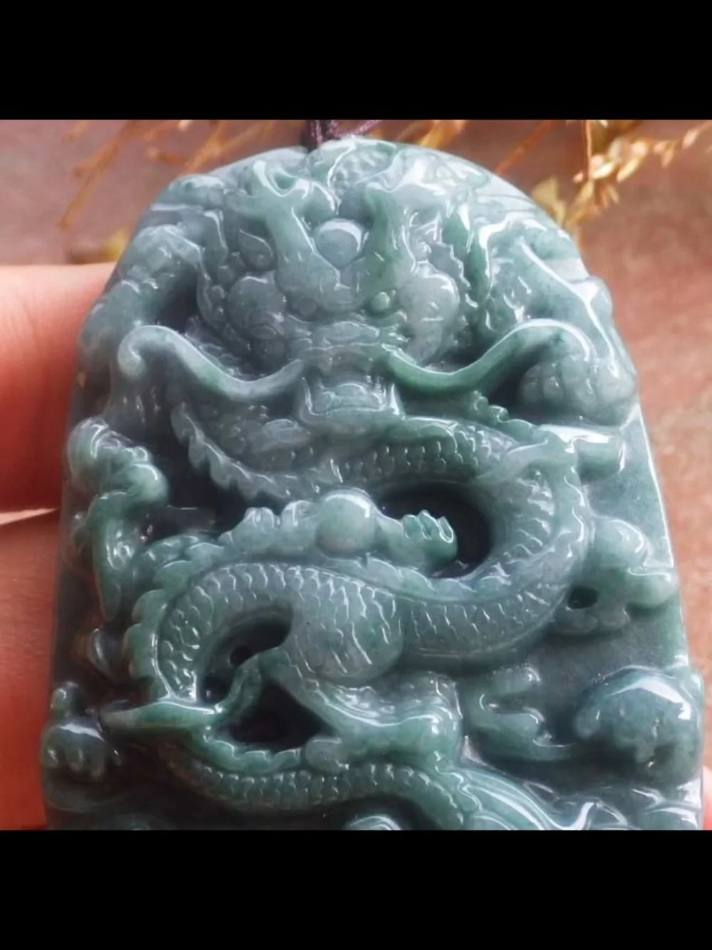 Green Jadeite Certificate Jadeite Jade Wealth exquisite Dragon pendant necklace